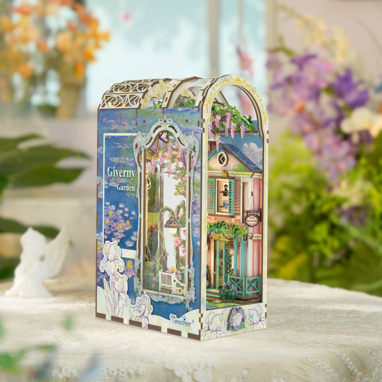 DIY Shelving Kit: Giverny Garden with Dust Cover