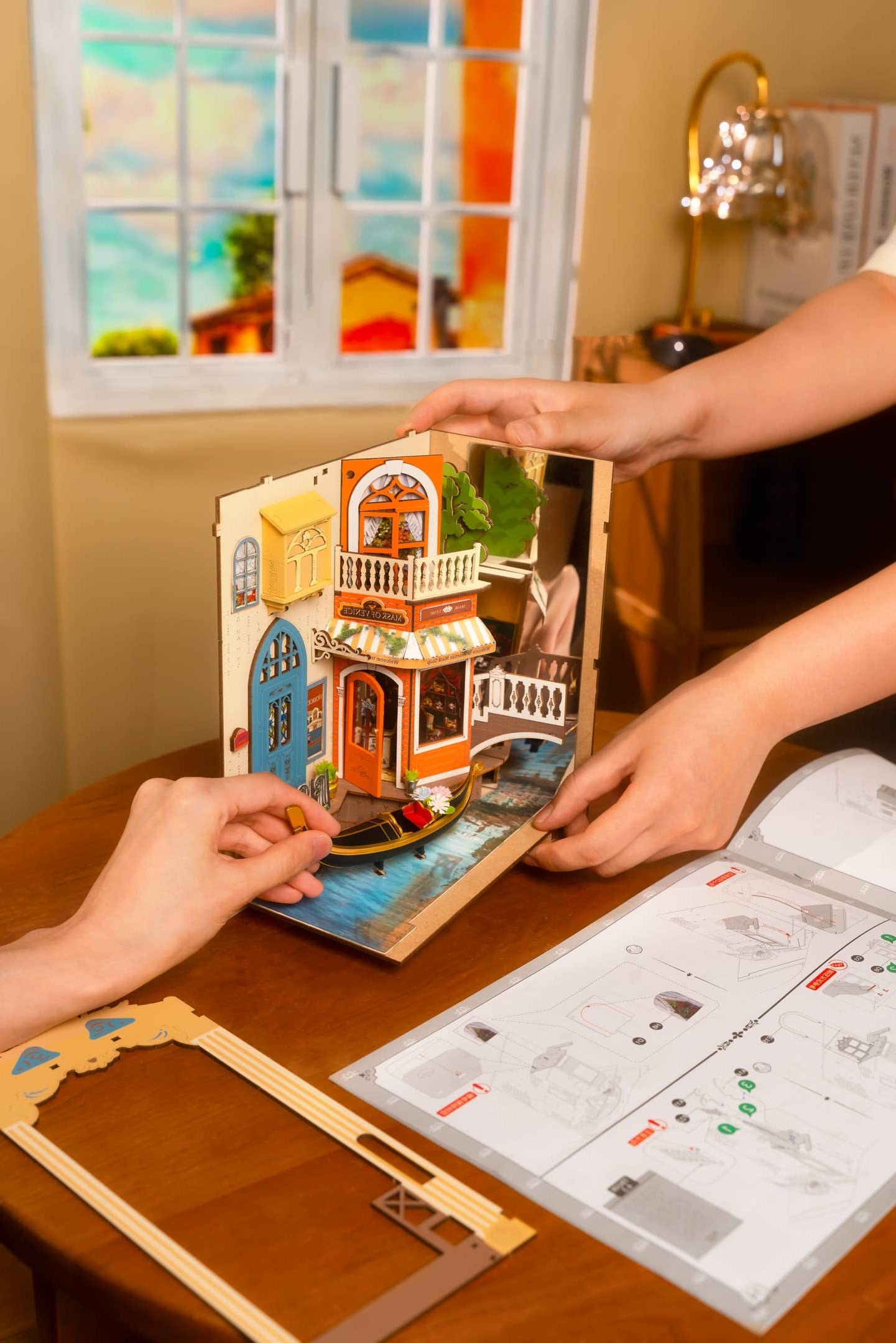 DIY Book Nook Kit: Romantic Venice with Dust Cover